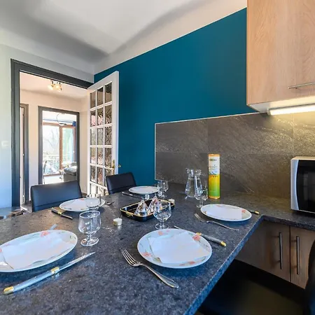 3* Balcon Vue Commerces Et à 100m Appartement