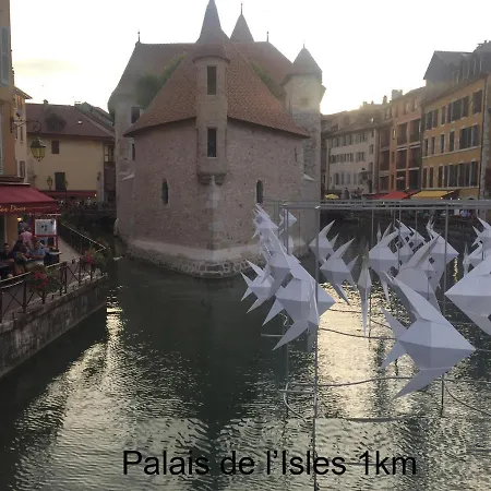 3* Balcon Vue Commerces Et A 100m Apartamento